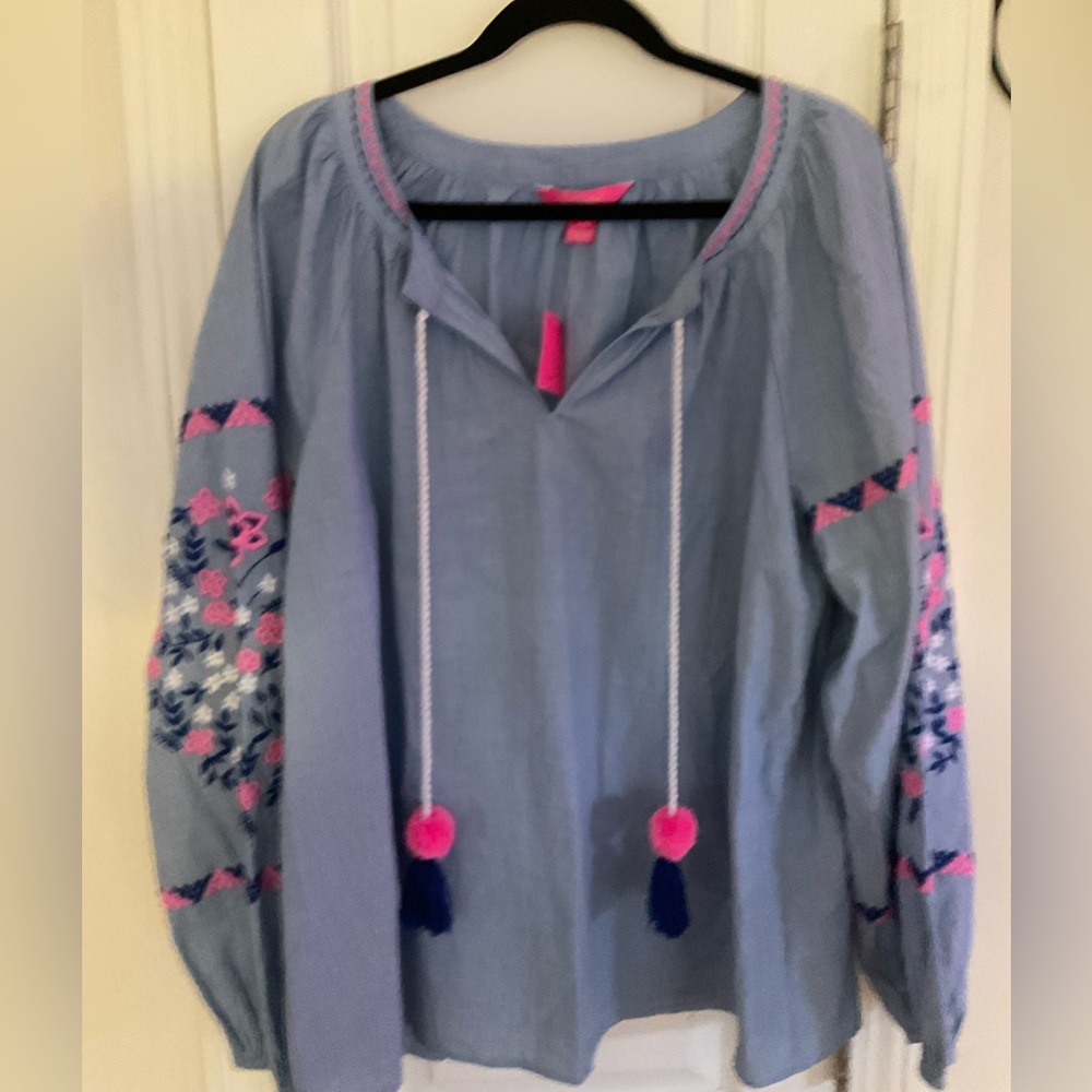 Lilly Pulitzer Keela Embroidered Top In Bluebell Chambray.  SZ XL